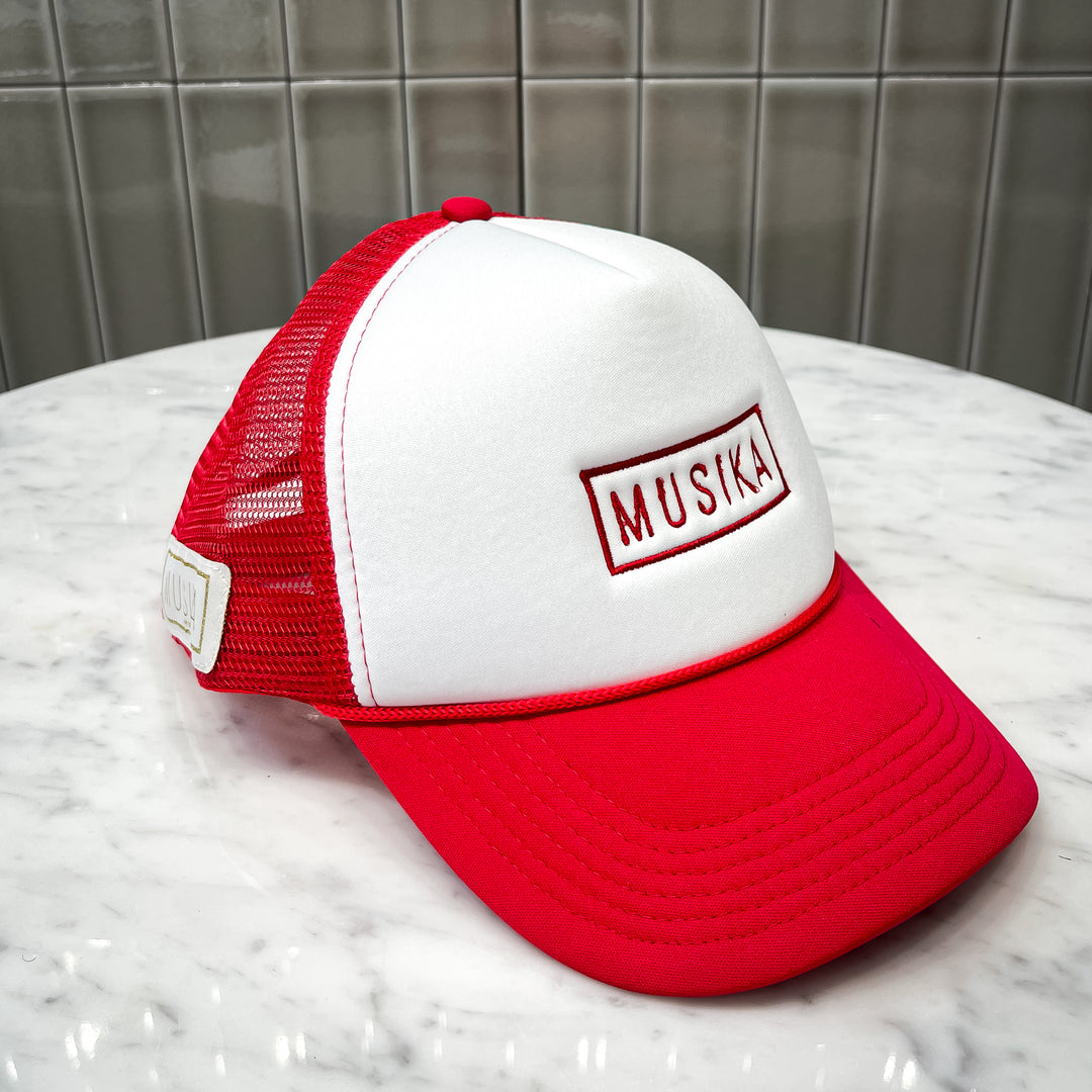 MUSIKA Trucker Hat