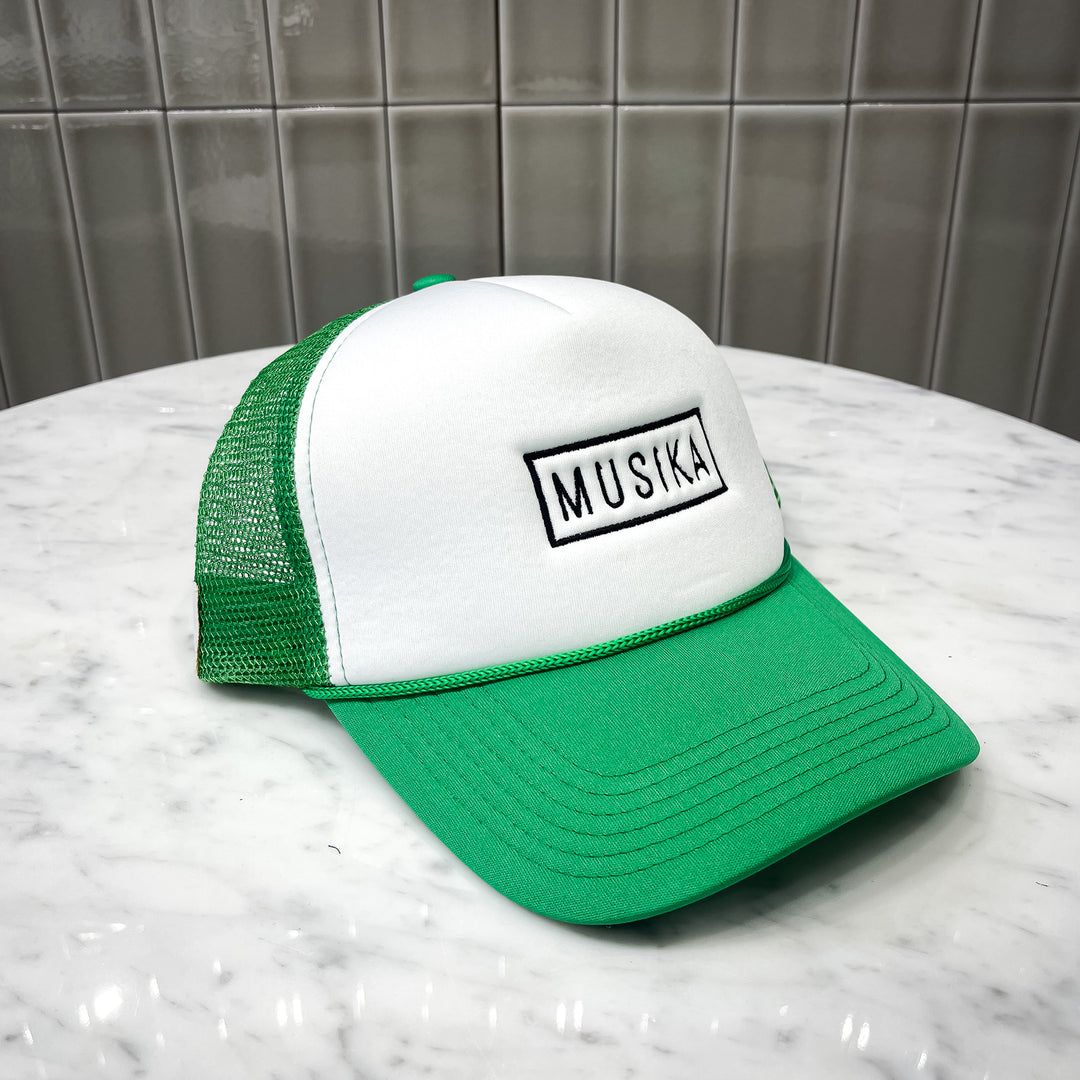 MUSIKA Trucker Hat